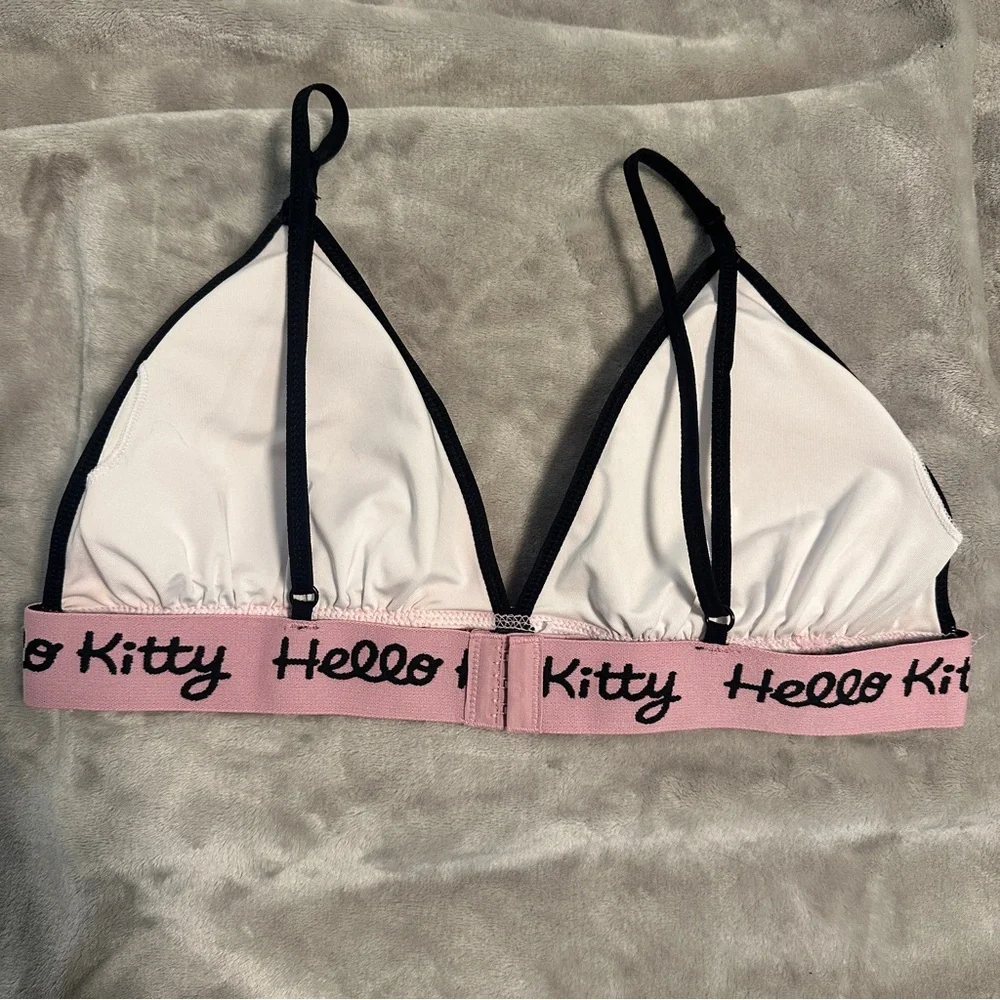 Cute‎ Hello Kitty Bra Size L